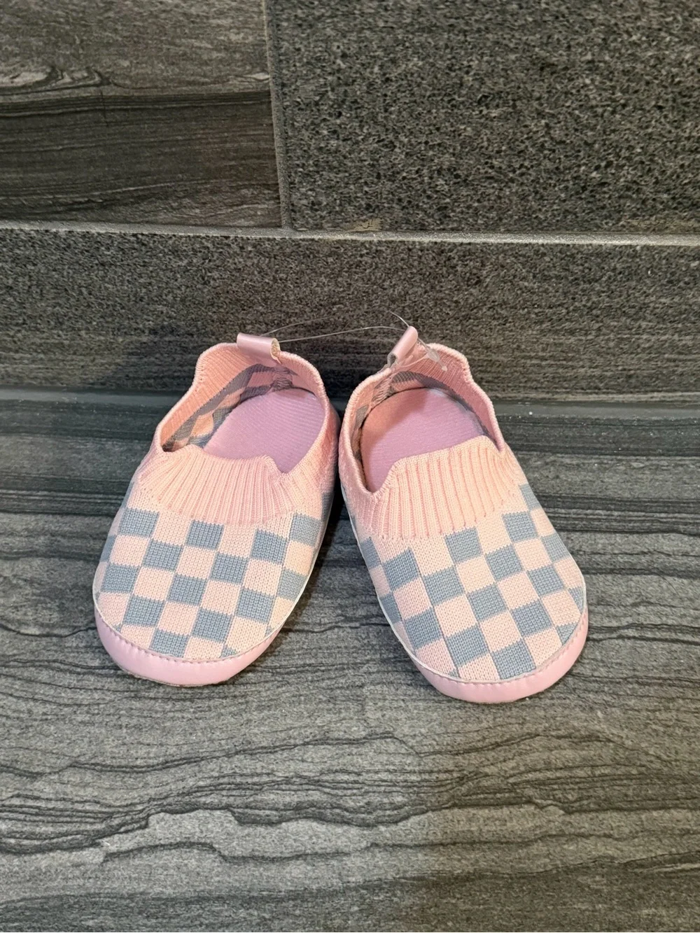 Pink and gray checkered soft baby shoes